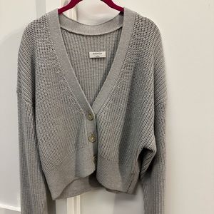 Aritzia Babaton grey sweater